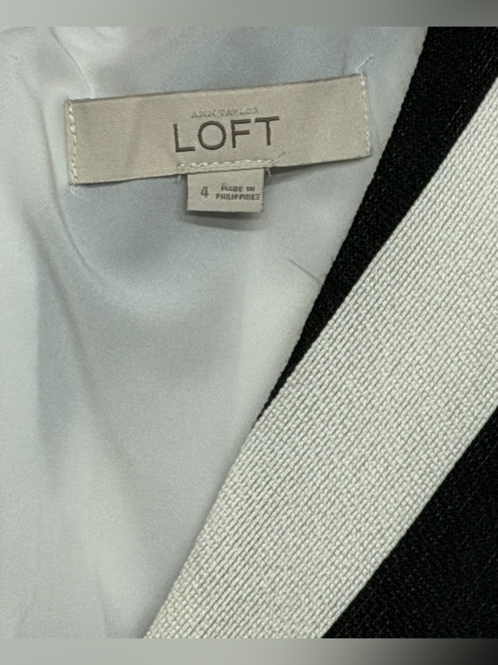 LOFT Black and White Striped V-Neck Sheath Dress Women's Size 4 - Picture 2 of 4